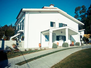 Requalificação de Casa dos Anos 80, e|348 arquitectura e|348 arquitectura Modern houses