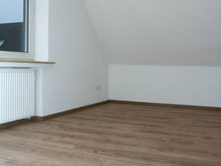 Bodenbelag, Heinrich Steffensmeier GmbH & Co. KG Heinrich Steffensmeier GmbH & Co. KG Modern walls & floors Wood-Plastic Composite