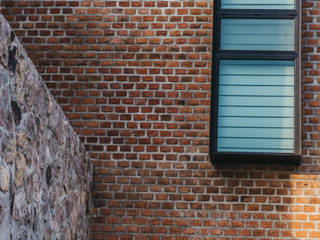Zona Arquitectura Más Ingeniería Single family home Bricks Orange