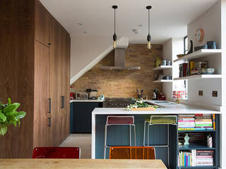 Lady Somerset 2, Martins Camisuli Architects & Designers Martins Camisuli Architects & Designers Built-in kitchens