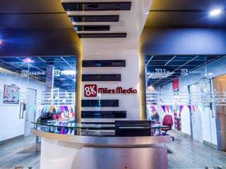 8K Media, Design Dna Design Dna Modern offices & stores