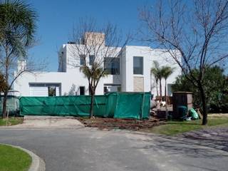 CASA MASTRA, MOLEarquitectura MOLEarquitectura Casas unifamilares Quartzo