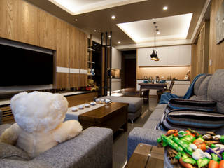 日式休閒的退休宅居, 青築制作 青築制作 Classic style living room