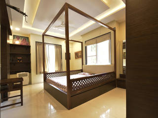 Mr. Shekhar Bedare's Residence, GREEN HAT STUDIO PVT LTD GREEN HAT STUDIO PVT LTD Спальня Фанера