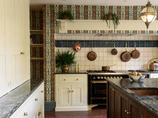 The House of Hackney Kitchen by deVOL, deVOL Kitchens deVOL Kitchens Dapur Gaya Eklektik Parket Multicolored