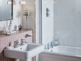 A Total Heritage Bathroom: The Wynwood Suite, Heritage Bathrooms Heritage Bathrooms Baños de estilo clásico