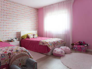 Quarto das bonecas, What She Designs What She Designs