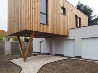 2 maisons contemporaines à Epinay sur Seine France, Fabrice Commercon Fabrice Commercon Einfamilienhaus Holz Weiß