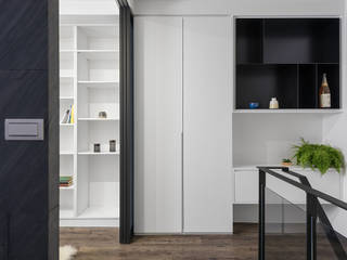 homify Corredores, halls e escadas modernos