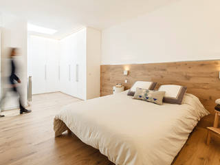 Reforma Integral en Vivienda. Sant Cugat, Barcelona, Marina Sezam Marina Sezam Skandinavische Schlafzimmer Holz Weiß