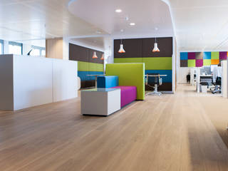 Wood floors at WTC Schiphol Airport, Uipkes Wood Flooring Uipkes Wood Flooring Commercial spaces