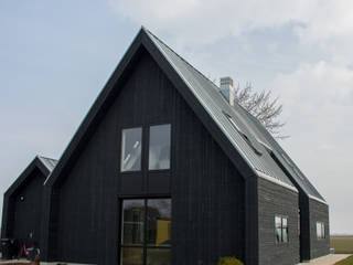 Moderne schuurwoning Haringhuizen, Nico Dekker Ontwerp & Bouwkunde Nico Dekker Ontwerp & Bouwkunde บ้านไม้ ไม้ Wood effect