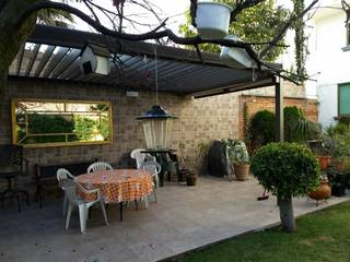 Pérgola Bioclimática Malinalco, D+I Diseño mas interiorismo D+I Diseño mas interiorismo สวน อลูมิเนียมและสังกะสี