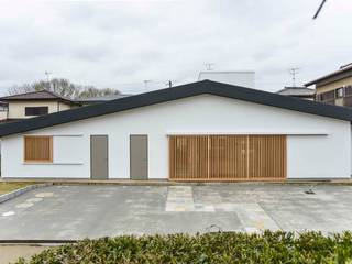 House for O, kurosawa kawara-ten kurosawa kawara-ten 木造住宅 白色