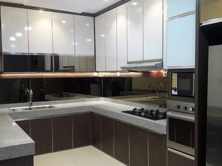 Bpk Achen House, Cendana Living Cendana Living Cucina minimalista