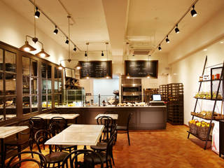 53 Bread kitchen [53 브레드 키친], 바나나피쉬 바나나피쉬 Escadas