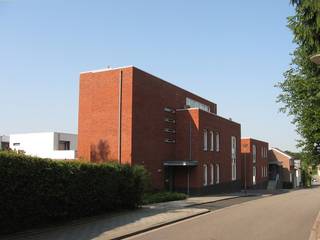 Patiowoningen en appartementen Hennemettenstraat, Gronsveld, Verheij Architect Verheij Architect 일세대용 주택