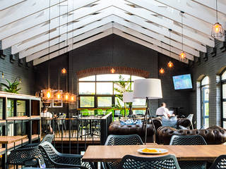 cedar lakes clubhouse upgrade, drew architects + interiors drew architects + interiors Espaces commerciaux