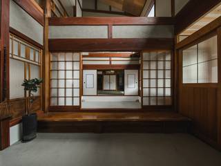 shimotoyama-house-renovation, ALTS DESIGN OFFICE ALTS DESIGN OFFICE Klasyczny pokój multimedialny