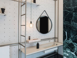Stanza da bagno per un uomo, studio wok studio wok Moderne Badezimmer