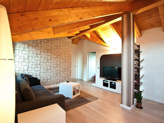 La mansarda di Stefano e Valentina, Annalisa Carli Annalisa Carli Modern living room Wood Wood effect