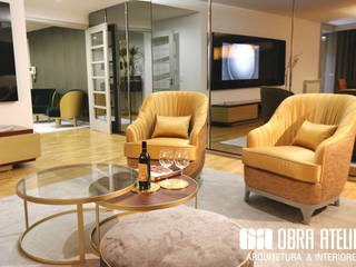 Projeto decoração de interiores - Parque das Nações, Lisboa, OBRA ATELIER - Arquitetura & Interiores OBRA ATELIER - Arquitetura & Interiores Salas de estar modernas Ambar/dourado