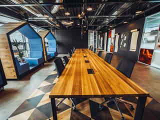 A modern co-working space in Amsterdam, Ivy's Design - Interior Designer aus Berlin Ivy's Design - Interior Designer aus Berlin Estudios y despachos modernos Madera Acabado en madera