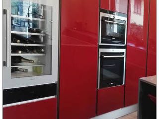Cucina Rossa e Nera, Formarredo Due design 1967 Formarredo Due design 1967 Built-in kitchens
