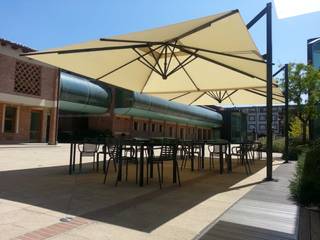 Parasols, Atria Designs Inc. Atria Designs Inc. Modern balcony, veranda & terrace
