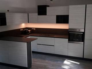 Cucine su misura, ARREDAMENTI PIVA ARREDAMENTI PIVA Dapur Gaya Rustic