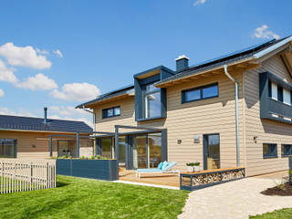 Musterhaus "Heimat 4.0", Bau-Fritz GmbH & Co. KG Bau-Fritz GmbH & Co. KG Country style houses