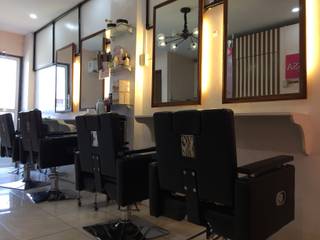 BEAUTY CENTER, JGA INTERIORS JGA INTERIORS Commercial spaces