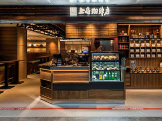 UCC上島咖啡-北車店, 青易國際設計 青易國際設計 Espaços comerciais