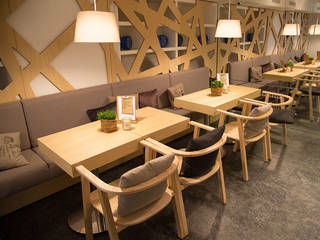 Visual Design: Café, The Harrison Spirit The Harrison Spirit Espaces commerciaux Bois Effet bois