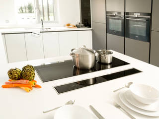 Urban Style Matt Lava Grey & White Gloss, Urban Myth Urban Myth Built-in kitchens