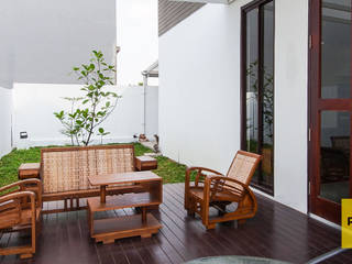Architecture and Interior, RHBW RHBW Modern balcony, veranda & terrace