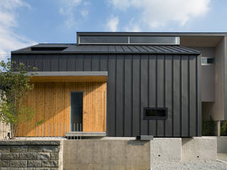 南庭の家 / House in Kobe, 杉山圭一建築設計事務所 杉山圭一建築設計事務所 Casas de madera