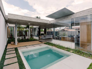 Vereda Arquitetos Garden Pool