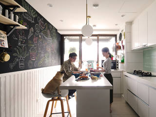 【原味司康的獻禮】 歡迎光臨，我的甜點廚房 Welcome to Meio’s kitchen., 一葉藍朵設計家飾所 A Lentil Design 一葉藍朵設計家飾所 A Lentil Design Scandinavian style kitchen Black