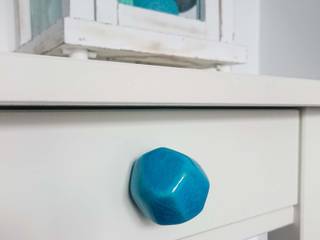 Ceramics handles – Polyhedron - colour turquoise crackle glossy glaze, Viola Ceramics Studio Viola Ceramics Studio ArtePiezas de Arte Cerámico Azul