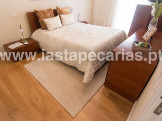 Casa Particular, Matosinhos, IAS Tapeçarias IAS Tapeçarias Modern style bedroom Textile Amber/Gold