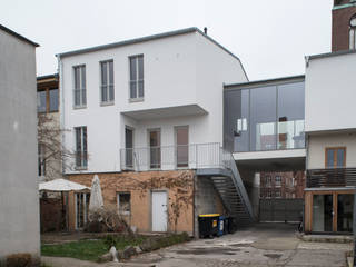 Aufstockung Ateliergebäude Berlin Weissensee, sopha Fietzek von Dreusche Partnerschaft GmbB sopha Fietzek von Dreusche Partnerschaft GmbB Modern Houses