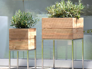 Garten- und Terrassenmöbel aus Holz , HolzDesignPur HolzDesignPur Scandinavian style balcony, porch & terrace Wood Wood effect