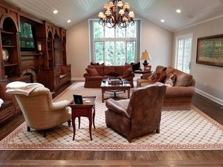 White Oak Floors - Summit, Shine Star Flooring Shine Star Flooring Classic style living room