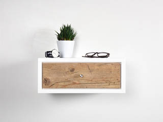 Comodino sospeso con 1 cassetto in legno massello antico in stile scandinavo moderno / Consolle ingresso, Ebanisteria Cavallaro Ebanisteria Cavallaro 모던스타일 아이방 우드 우드 그레인