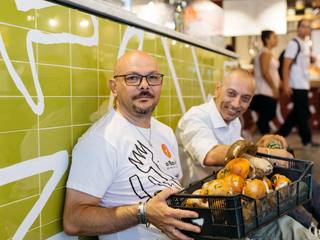 Ai Banchi del Mercato Centrale food court at I Gigli mall Campi Bisenzio, Firenze https://www.seniocer.it/progetto/ai-banchi-del-mercato-centrale-food-court-at-i-gigli-mall_firenze/, ceramica senio ceramica senio Espaces commerciaux