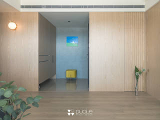 Project ｜ C宅, DUOLE 掇樂設計 DUOLE 掇樂設計 Pasillos, vestíbulos y escaleras de estilo moderno