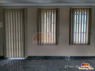 Vertical Blind Jakarta (Gedung OJK), Putra Canopy Putra Canopy Modern windows & doors Synthetic White