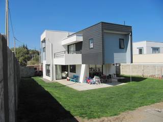 Casa Cruz de Lorena, Lau Arquitectos Lau Arquitectos Detached home