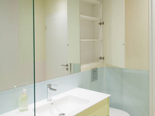 Pastellfarbenes Bad, Berlin Interior Design Berlin Interior Design Eclectic style bathroom
